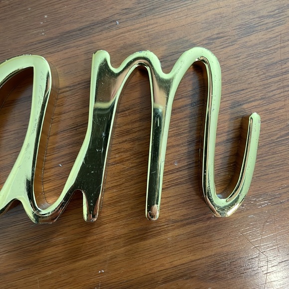 “Dream” metallic script decor - Picture 5 of 6